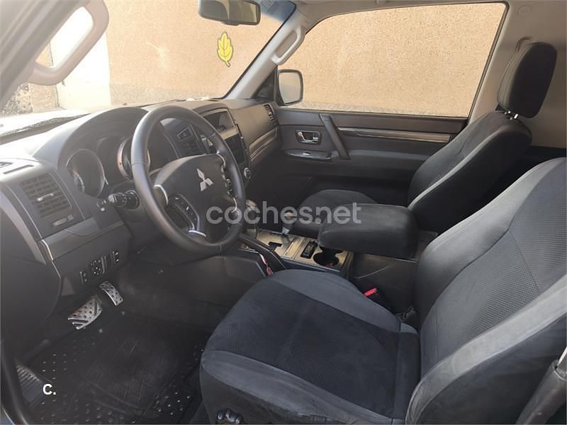 Negro Usado 2007 Mitsubishi Montero Invite SUV | 18.000 € (Precio justo) - Imagen 1/4