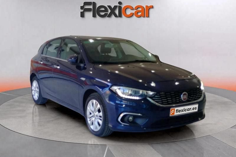 Azul Usado 2018 Fiat Tipo Easy Berlina | 8970 € (Precio justo) - Imagen 1/4