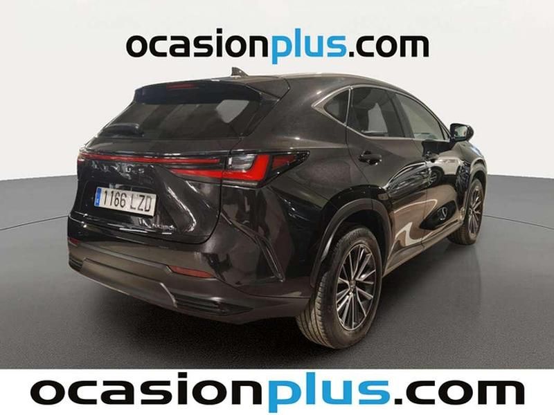 Usado Lexus NX300h Executive Line 243 CV (178 kW) 2022 Negro SUV