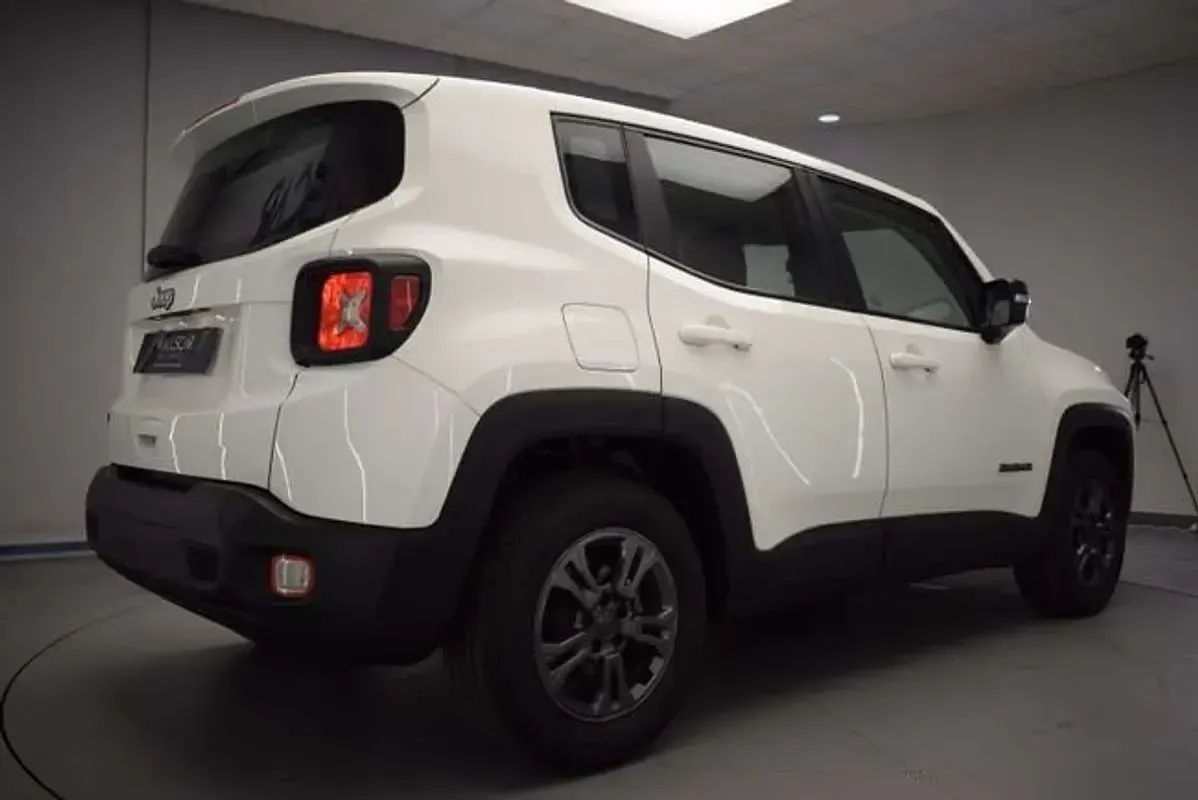 Usado Jeep Renegade 131 CV (96 kW) 2022 Blanco SUV