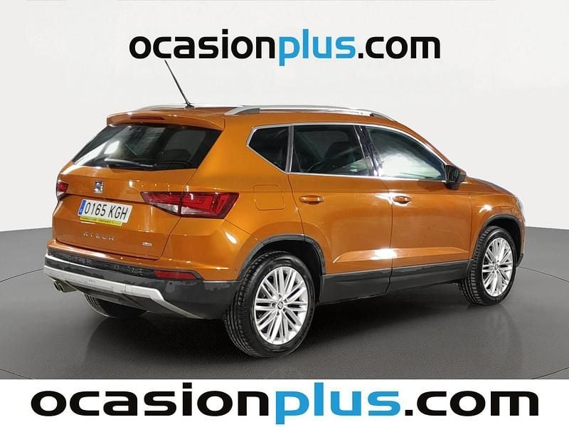 Usado Seat Ateca 4Drive 190 CV (139 kW) 2017 Naranja SUV