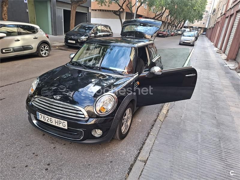 Usado Mini ONE 98 CV (72 kW) 2013 Negro Utilitario