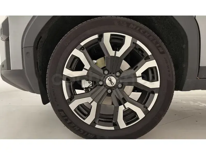 Usado Dacia Bigster Journey 155 CV (114 kW) 2025 Gris / plata SUV