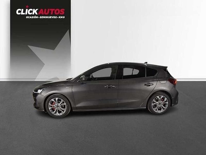 Usado Ford Focus ST-Line 125 CV (91 kW) 2024 Gris Berlina