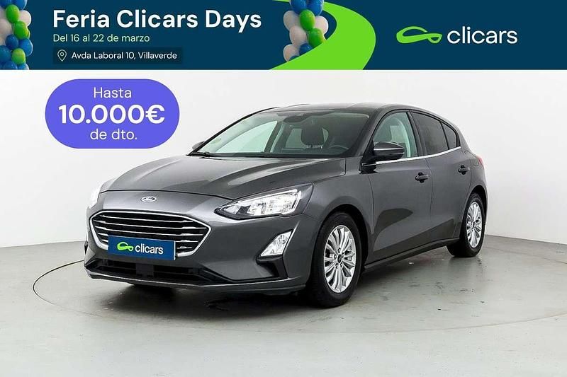 Usado Ford Focus Titanium 120 CV (88 kW) 2020 Gris Utilitario
