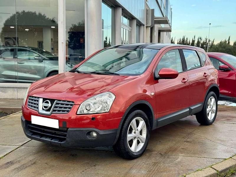 Usado Nissan Qashqai Acenta 150 CV (110 kW) 2009 Rojo SUV