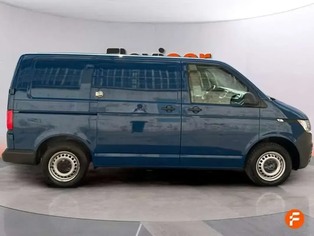 Usado VW Transporter 110 CV (80 kW) 2021 Azul Van