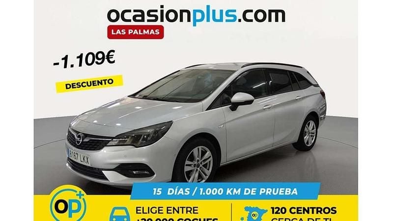 Usado Opel Astra Elegance 145 CV (106 kW) 2020 Plateado Familiar