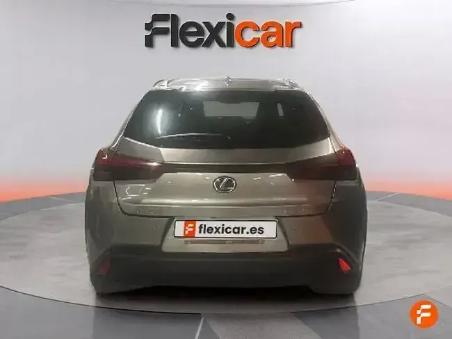 Usado Lexus UX Business Edition 184 CV (135 kW) 2022 Gris SUV