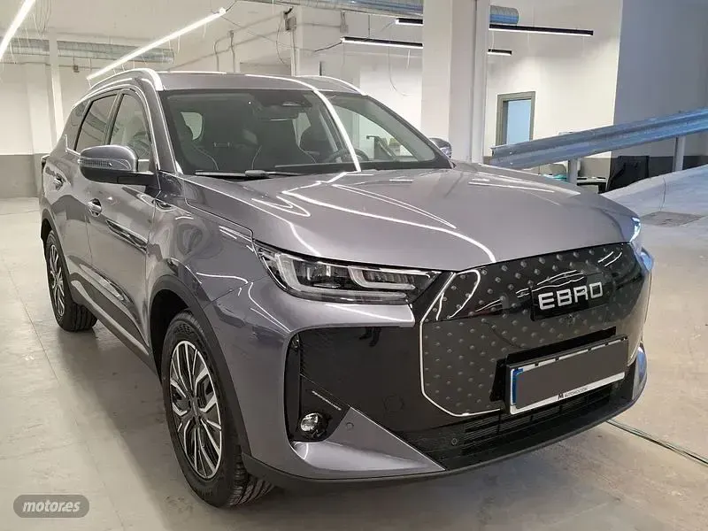 Usado Ebro s700 Luxury 147 CV (108 kW) 2026 Gris SUV