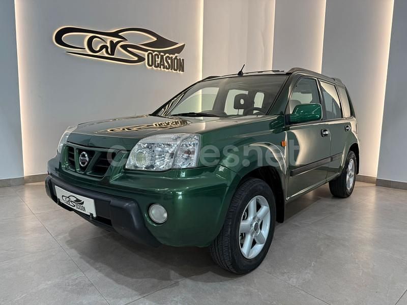 Verde Usado 2002 Nissan X-Trail SUV | 4500 € (Precio justo) - Imagen 1/4