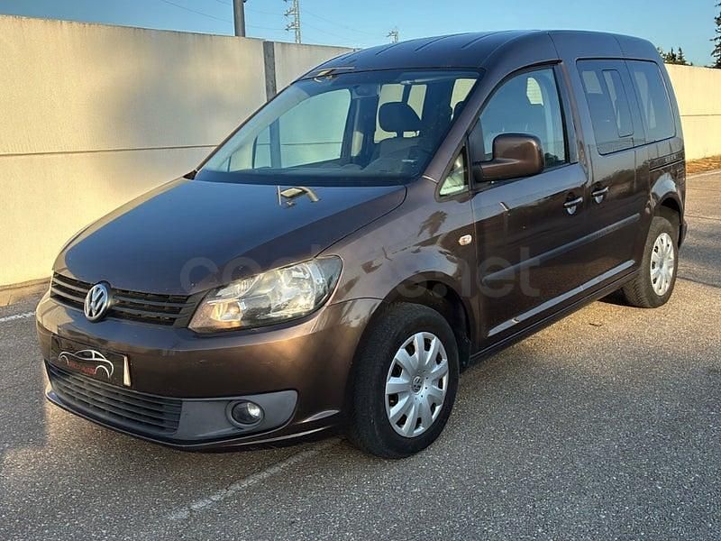Usado VW Caddy Comfortline 102 CV (75 kW) 2012 Marrón Monovolumen