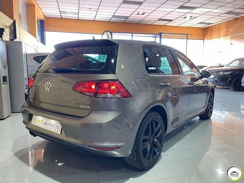 Usado VW Golf VII Advance 150 CV (110 kW) 2014 Gris / plata Berlina