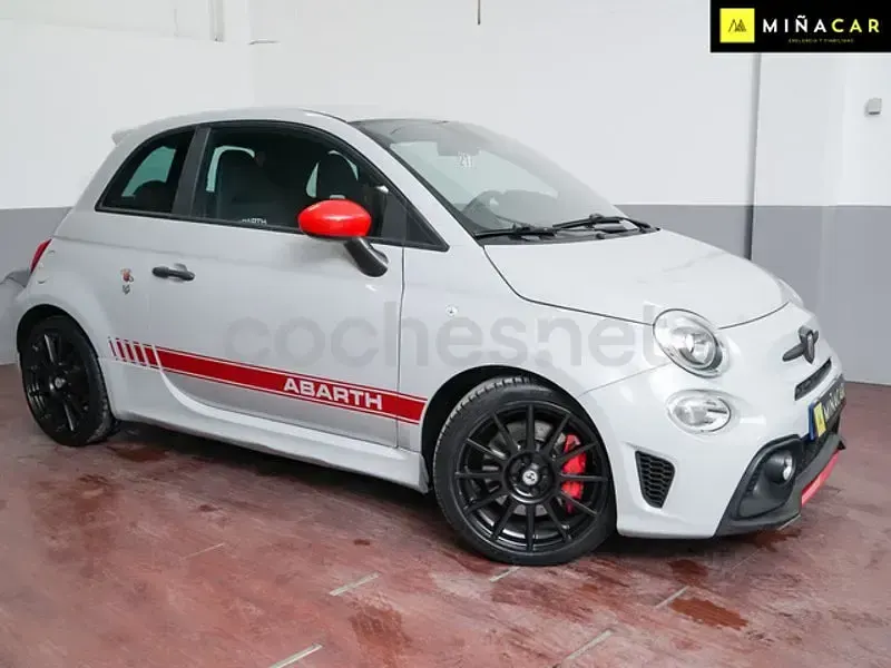 Usado Abarth 595 Competizione 180 CV (132 kW) 2021 Gris / plata Berlina