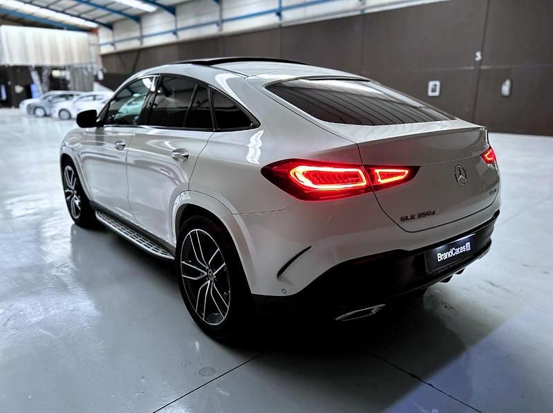 Usado Mercedes GLE350 272 CV (200 kW) 2020 Blanco SUV