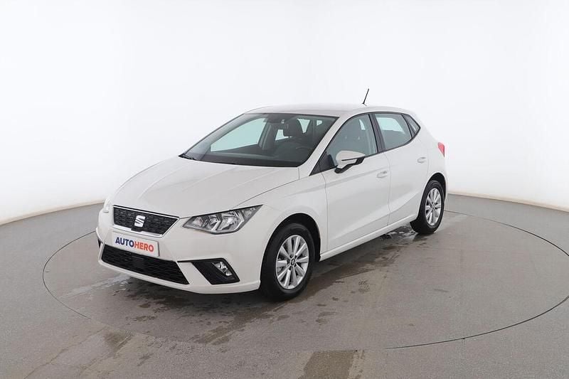 Blanco Usado 2020 Seat Ibiza Style Plus Utilitario | 14.099 € (Precio justo) - Imagen 1/3