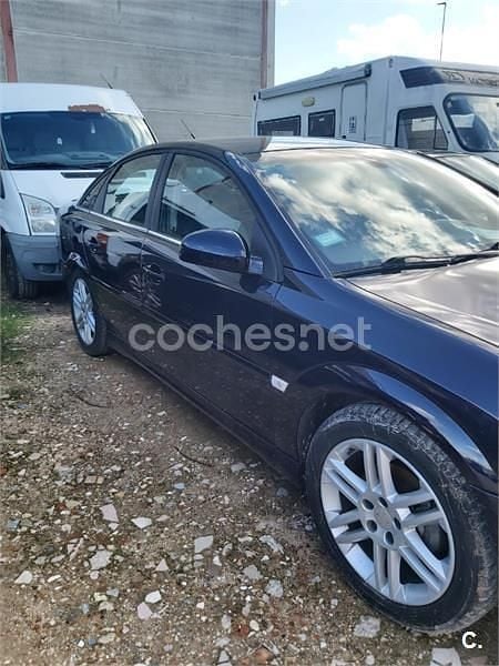 Usado Opel Vectra GTS 125 CV (91 kW) 2003 Azul Berlina