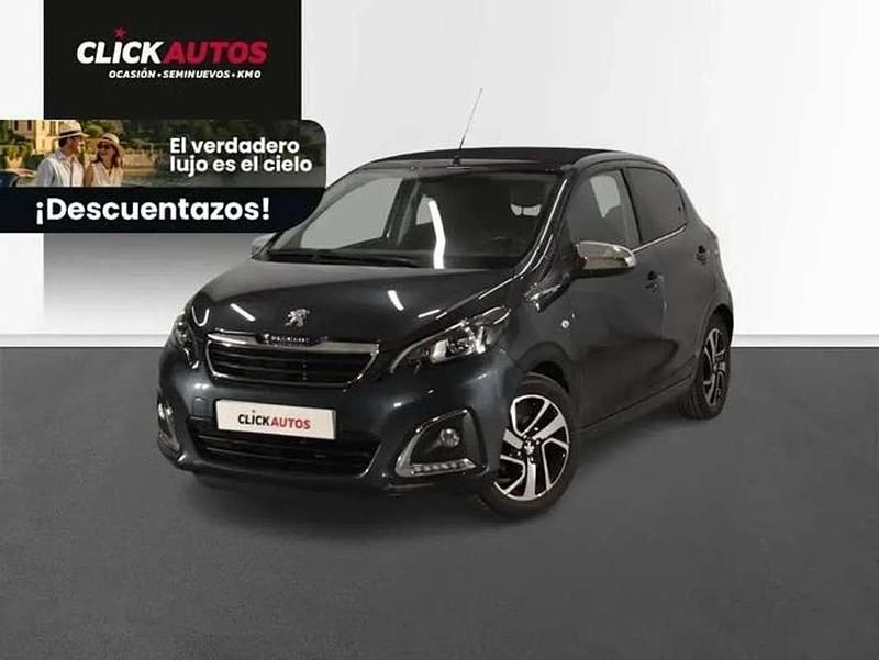 Usado Peugeot 108 Allure 72 CV (52 kW) 2021 Gris Utilitario