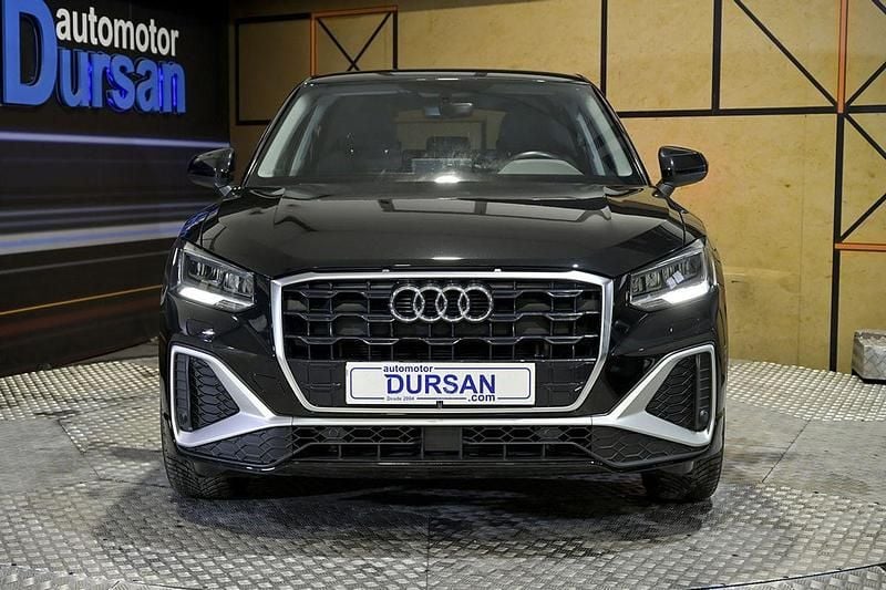 Usado Audi Q2 S-Line 116 CV (85 kW) 2023 Negro SUV
