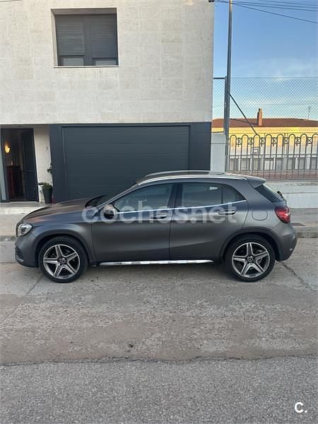 Usado Mercedes GLA220 177 CV (130 kW) 2017 Gris / plata SUV