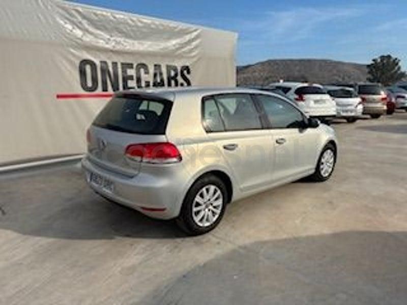 Usado VW Golf VI Advance 105 CV (77 kW) 2009 Gris / plata Utilitario