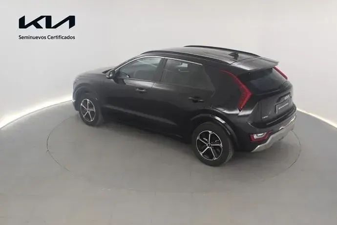 Usado Kia Niro 129 CV (94 kW) 2024 Negro SUV