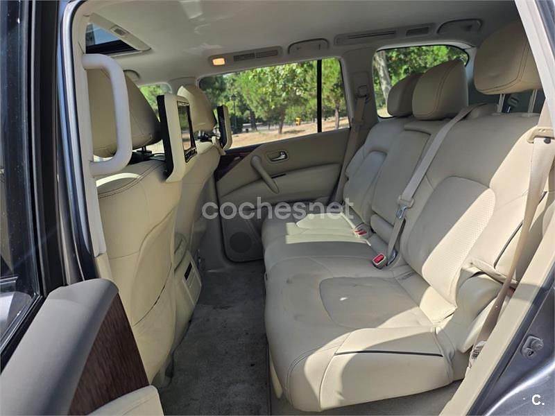 Gris / plata Usado 2010 Nissan Patrol XE SUV | 40.000 € - Imagen 1/4