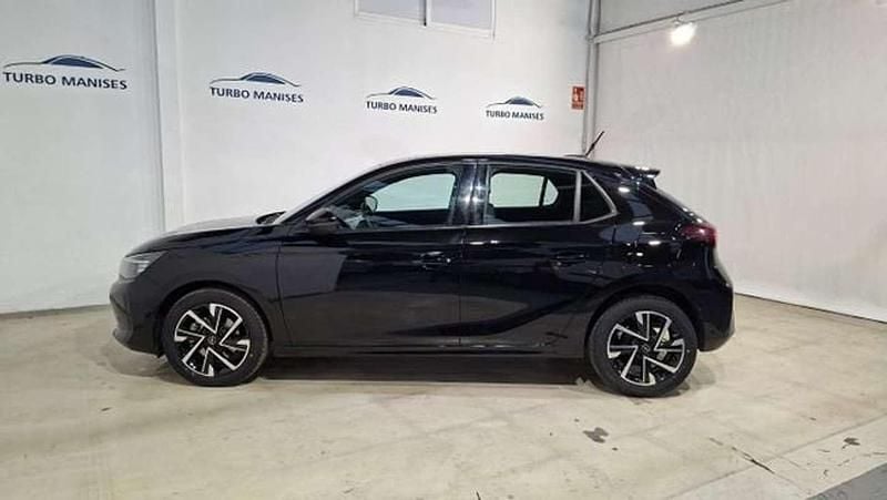 Usado Opel Corsa GS Line 101 CV (74 kW) 2024 Negro Utilitario