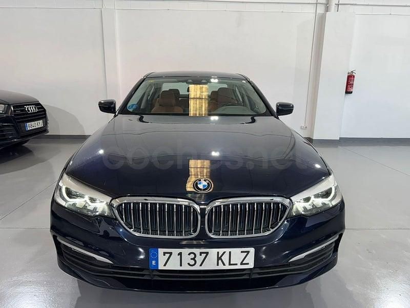 Używany BMW 530e iPerformance 252 KM (185 kW) 2018 Niebieski Sedan/Limuzyna