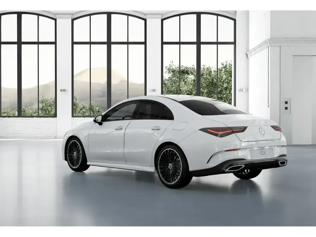 Nuevo Mercedes CLA200 163 CV (119 kW) 2025 Blanco Berlina