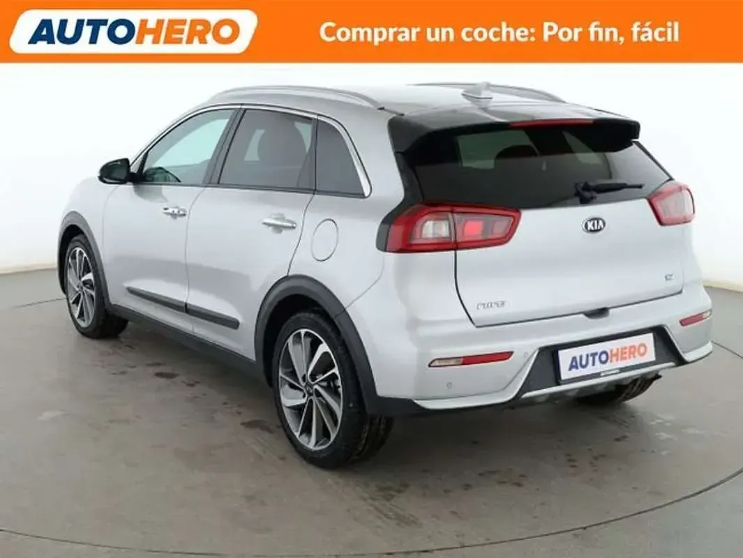 Usado Kia Niro 141 CV (103 kW) 2018 Gris SUV