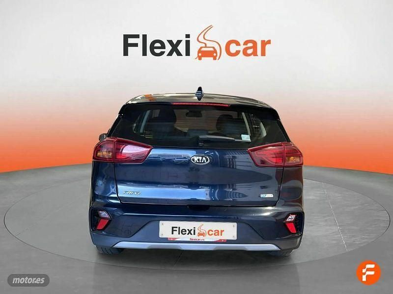 Usado Kia Niro 141 CV (103 kW) 2021 Negro SUV