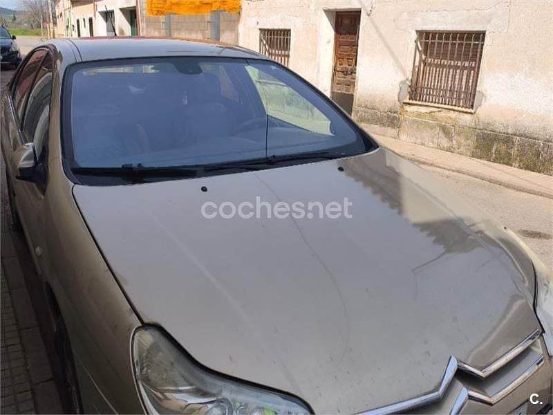 Usado Citroën C5 Exclusive 138 CV (101 kW) 2005 Beige Berlina