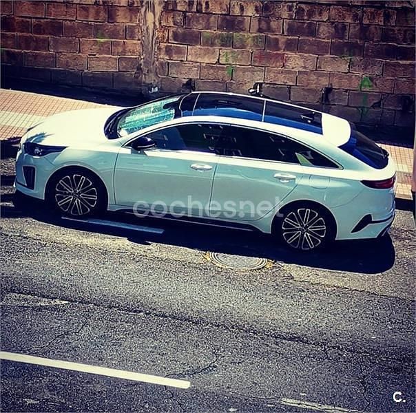 Blanco Usado 2019 Kia ProCeed GT-Line Utilitario | 18.500 € (Precio justo) - Imagen 1/4