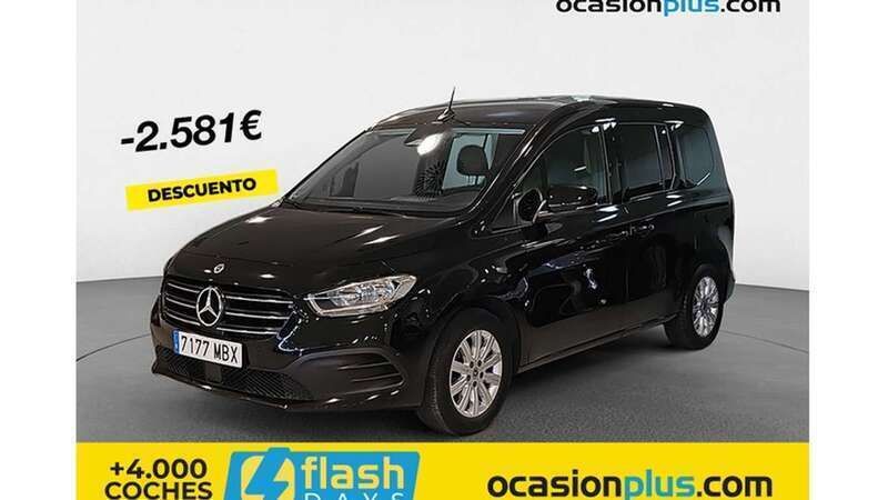 Negro Usado 2022 Mercedes 180 Berlina | 25.819 € (Precio justo) - Imagen 1/4