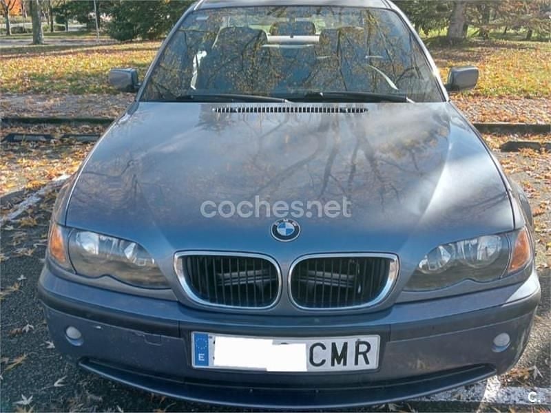 Azul Usado 2005 BMW 320 Berlina | 4990 € (Precio justo) - Imagen 1/4