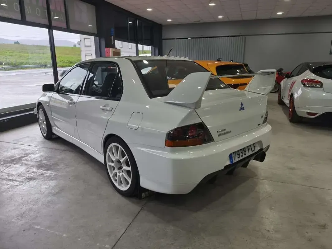Usado Mitsubishi Lancer Evolution 280 CV (205 kW) 2007 Blanco Berlina