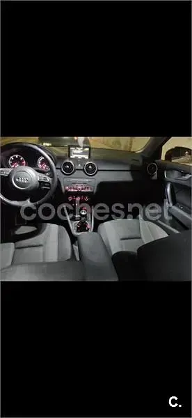 Usado Audi A1 Sportback Design 90 CV (66 kW) 2015 Gris / plata Utilitario