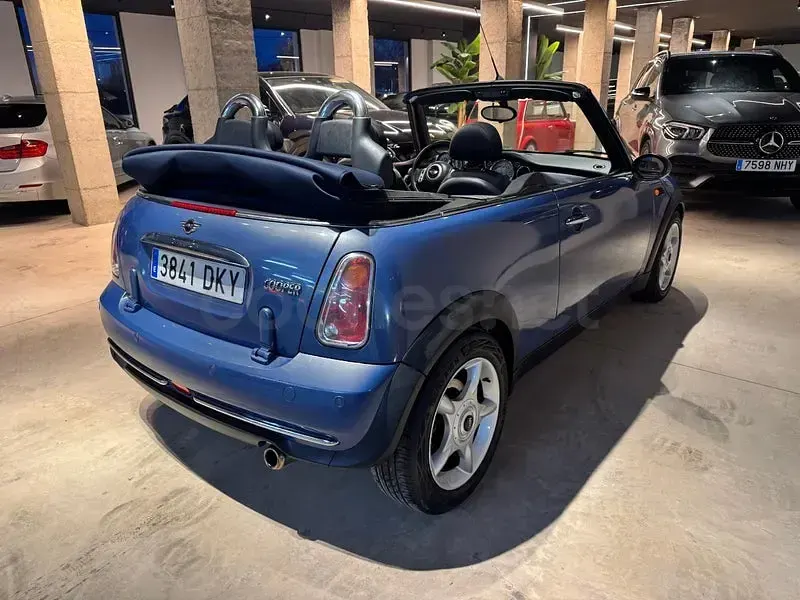Usado Mini Cooper Cabriolet 116 CV (85 kW) 2006 Azul Descapotable