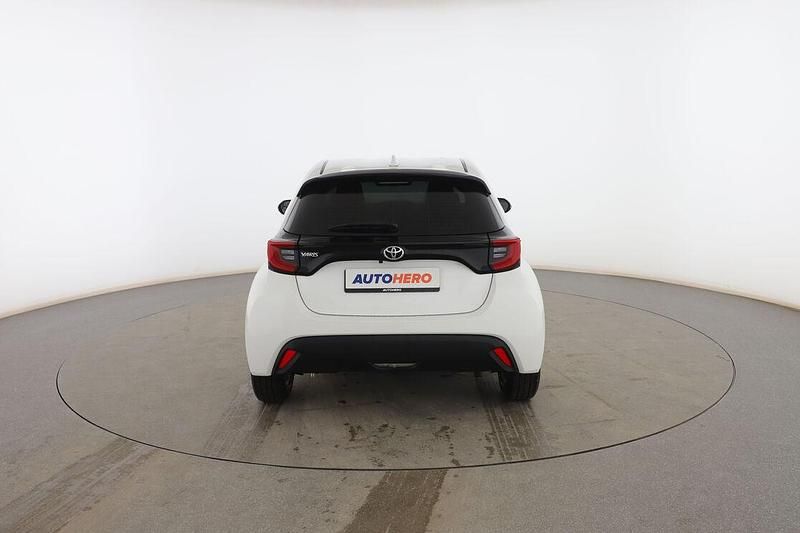 Usado Toyota Yaris Edition 125 CV (91 kW) 2023 Blanco Utilitario