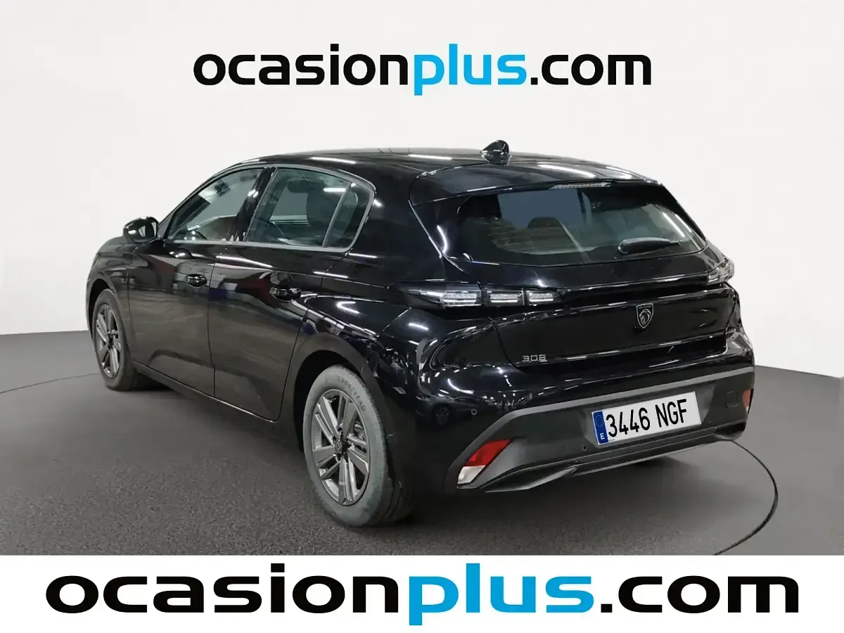 Usado Peugeot 308 Active 130 CV (95 kW) 2024 Negro Berlina