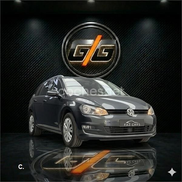 Usado VW Golf VII Advance 125 CV (91 kW) 2017 Gris / plata Familiar