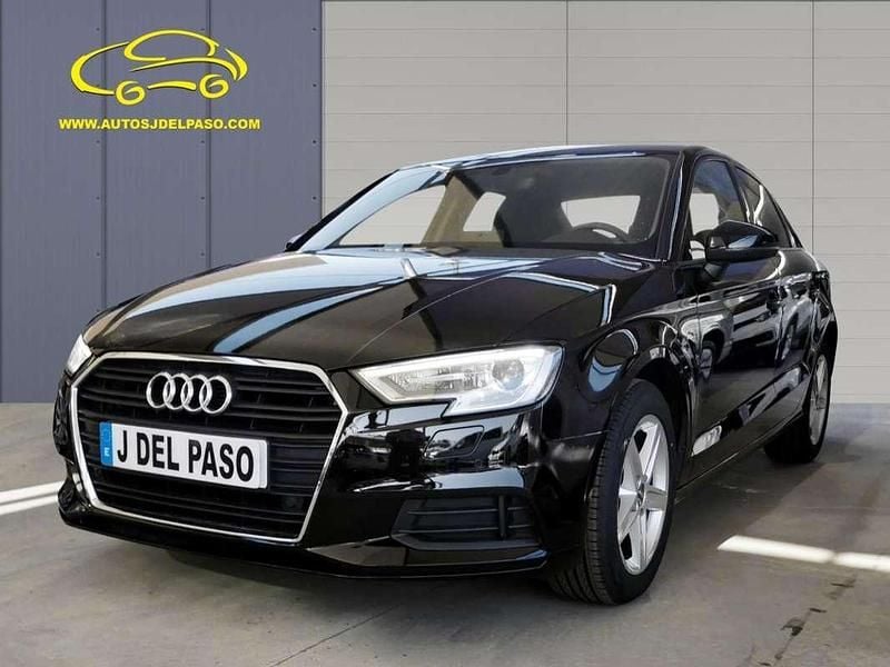 Negro Usado 2019 Audi A3 Berlina | 16.900 € (Super precio) - Imagen 1/4