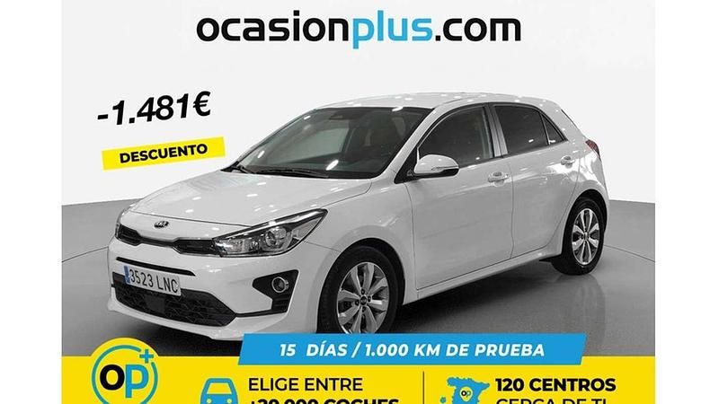 Usado Kia Rio 101 CV (74 kW) 2021 Blanco Utilitario