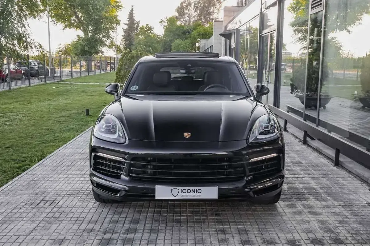 Usado Porsche Cayenne 441 CV (324 kW) 2023 Negro SUV