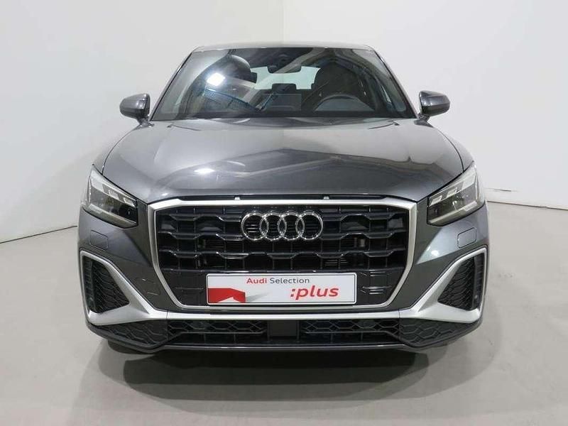 Usado Audi Q2 150 CV (110 kW) 2025 Gris SUV