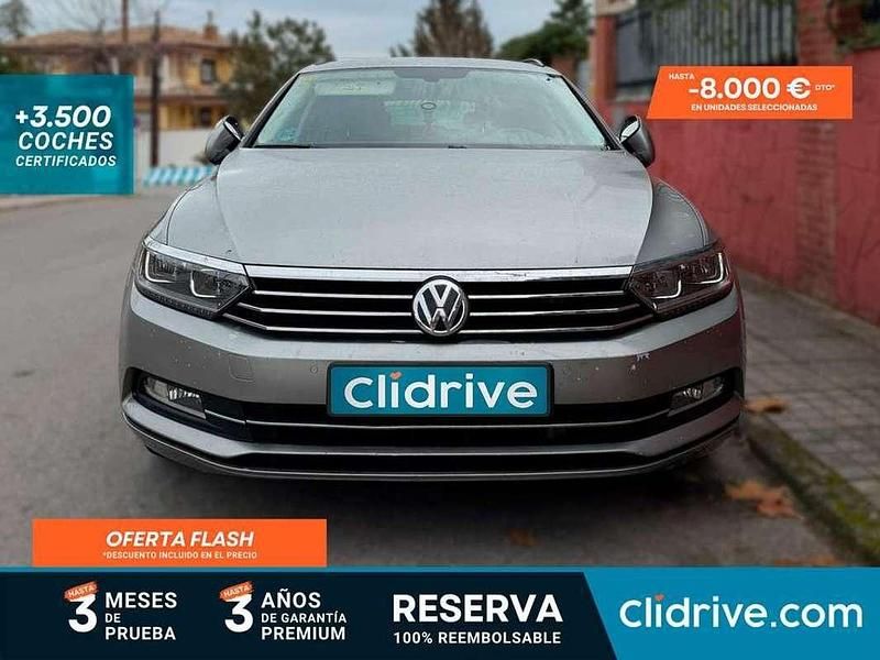 Usado VW Passat Advance 150 CV (110 kW) 2016 Gris Familiar