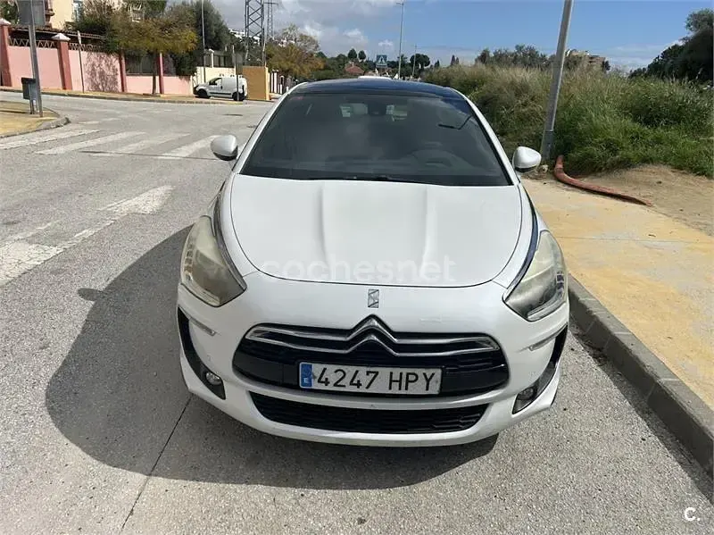 Usado Citroën DS5 Style 163 CV (119 kW) 2013 Blanco Utilitario