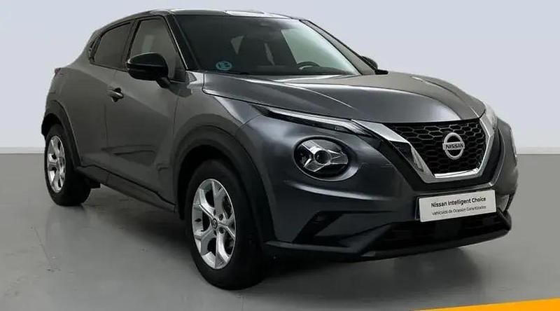 Usado Nissan Juke N-Connecta 114 CV (83 kW) 2022 Skline grey (metalizado) SUV