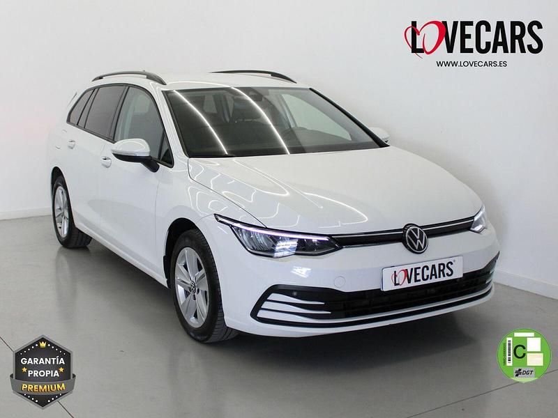 Blanco Usado 2022 VW Golf VIII Life Familiar | 20.500 € (Precio justo) - Imagen 1/3